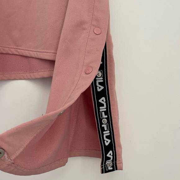 FILA crew sweater in pink! - Picture 2 of 6